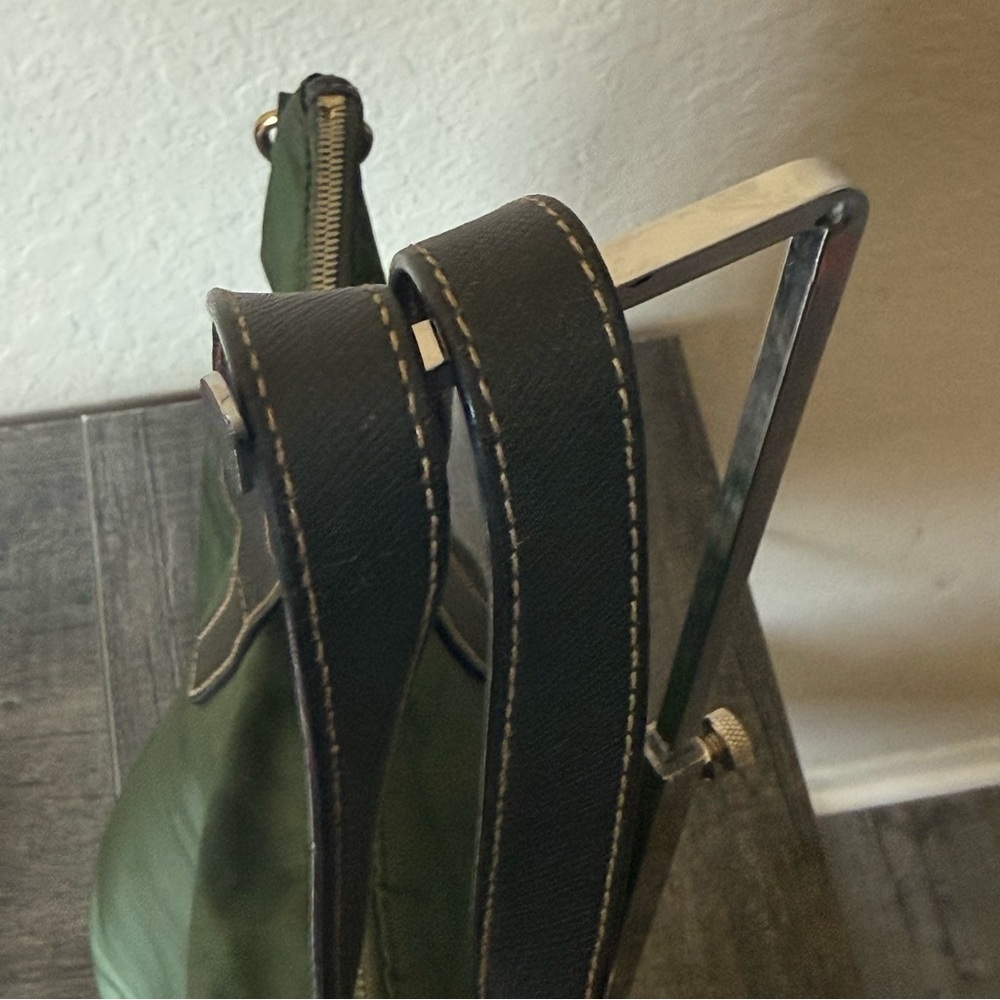 💎AUTHENTIC PRADA NYLON & LEATHER 2 WAY TOTE BAG💎 - Picture 6 of 13